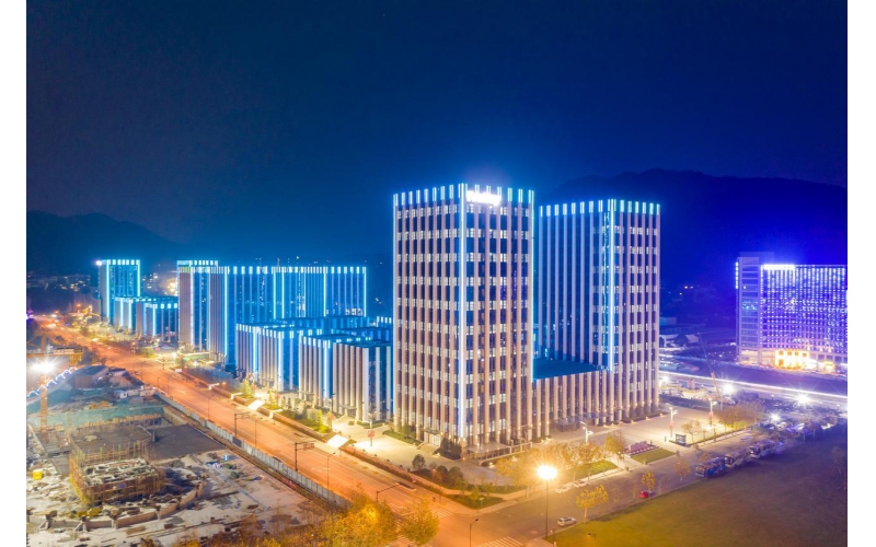 樓體亮化工程探秘：不僅僅是照明，還有這些背后的精彩